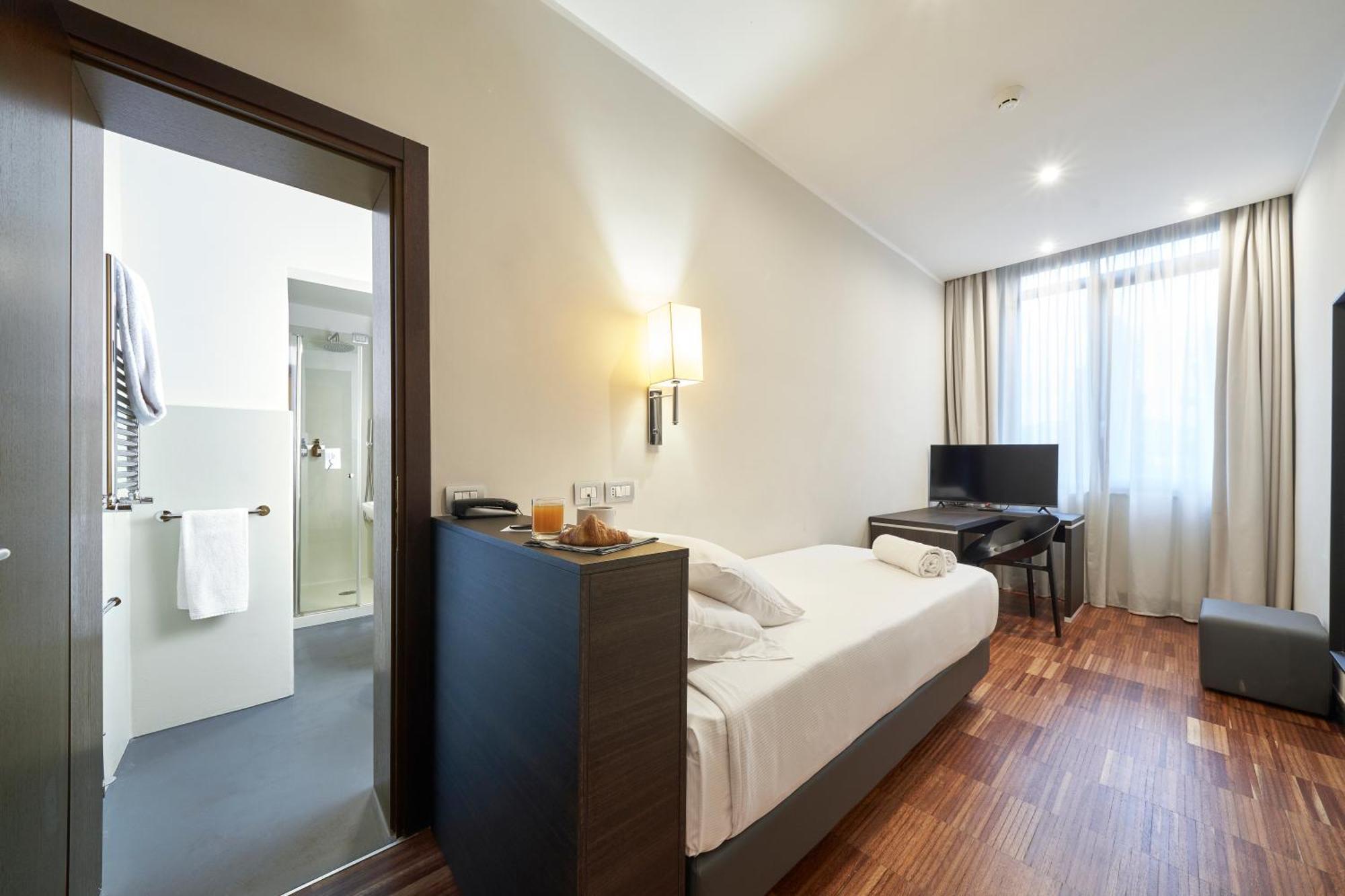 Hotel Leonardo Da Vinci Флоренция Экстерьер фото